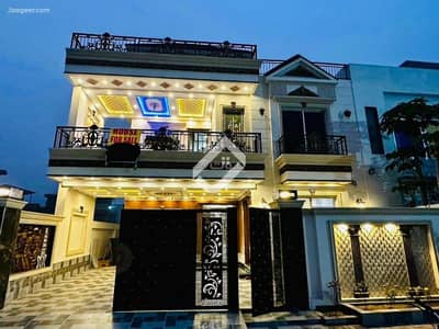 فلیٹ 4 غرف نوم للبيع في مريخ، الدوحة - فيلا مكونة من 4 غرف نوم للبيع في قطر