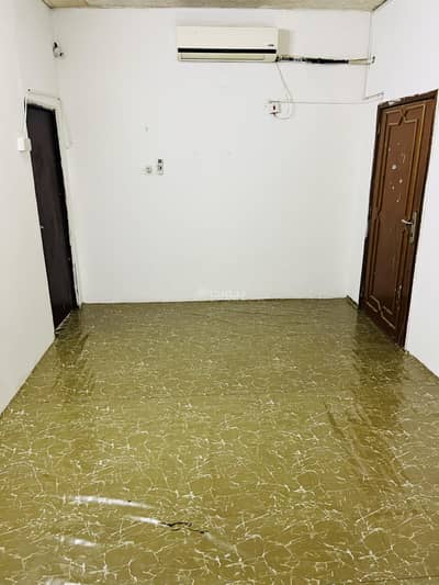 1 Bedroom Apartment for Rent in Al Maamoura, Doha - 1 Bedroom Apartment For Rent Al Maamoura, Doha