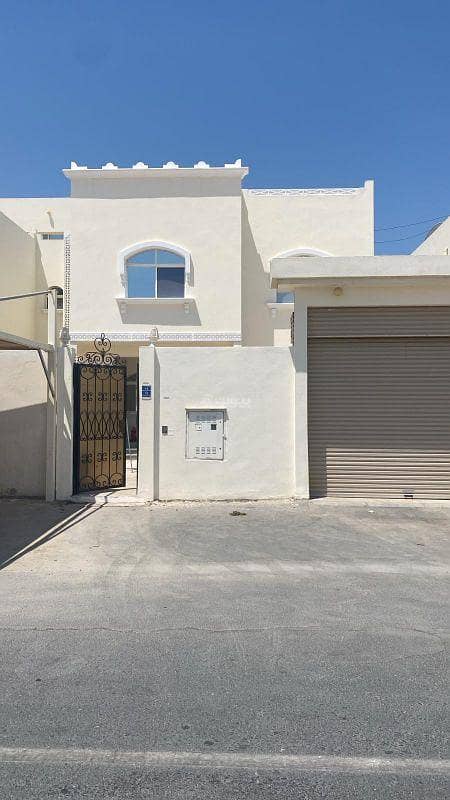 6 Bedrooms Villa For Rent Al Maamoura Doha