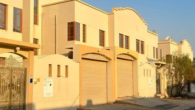 5 Bedrooms Villa For Rent Al Thumama, Doha