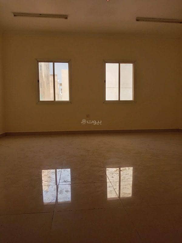 2 Bedrooms Apartment For Rent in Fereej Bin Omran, Doha