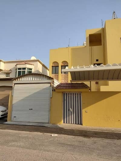 فیلا 4 غرف نوم للايجار في المطار القديم، الدوحة - فيلا مكونة من 4 غرف نوم للإيجار في مطار قديم، الدوحة