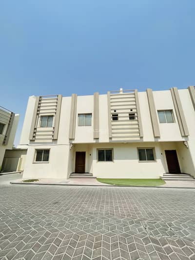 فیلا 6 غرف نوم للايجار في الريان، الريان - 6 Bed Staff villa (ladies or gents) available in Rayyan