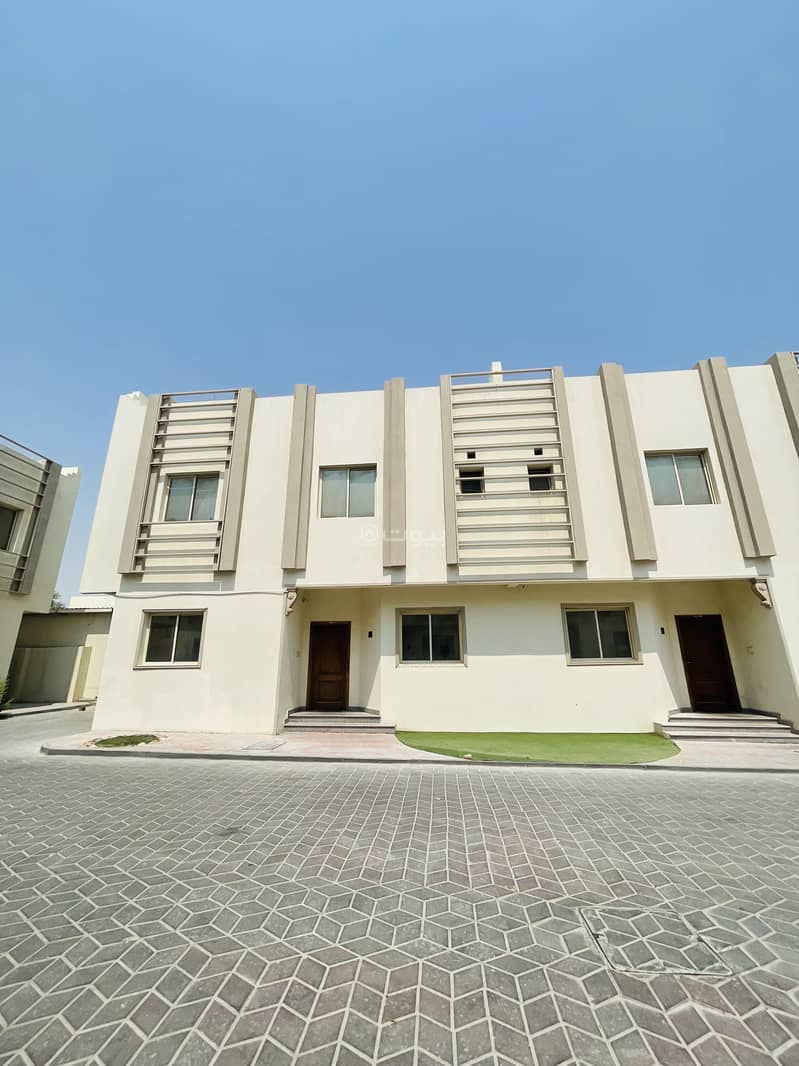 6 Bed Staff villa (ladies or gents) available in Rayyan