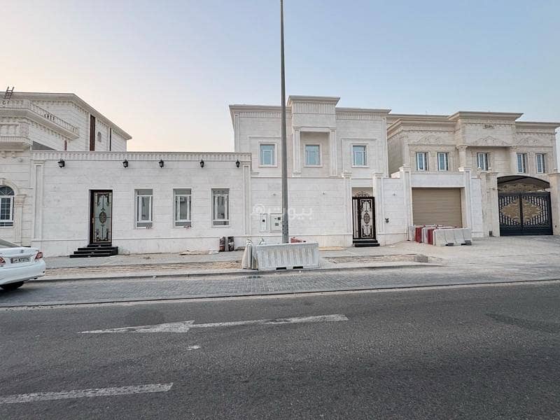 7 Bedrooms Villa For Sale in Al Wukair, Al Wakrah
