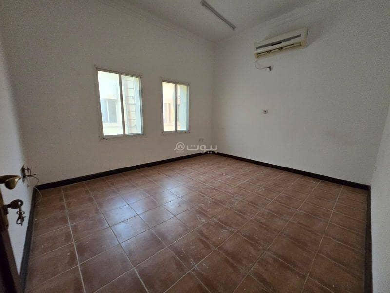 9 Bedrooms Villa For Rent Industrial Area, Doha