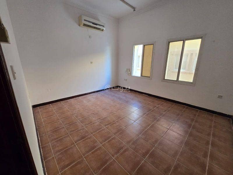 9 Bedrooms Villa For Rent Ain Khaled Doha