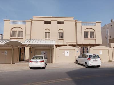5 Bedroom Villa for Rent in Ain Khaled, Doha - 5 Bedrooms Villa For Rent in Ain Khaled, Doha