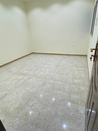 2 Bedroom Flat for Rent in Al Mansoura, Doha - 2 Bedrooms Apartment For Rent Al Mansoura, Doha