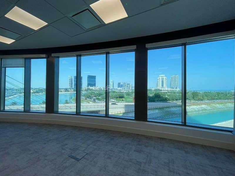 ممتلكات تجارية للإيجار في اللؤلؤة - قطر، الدوحة