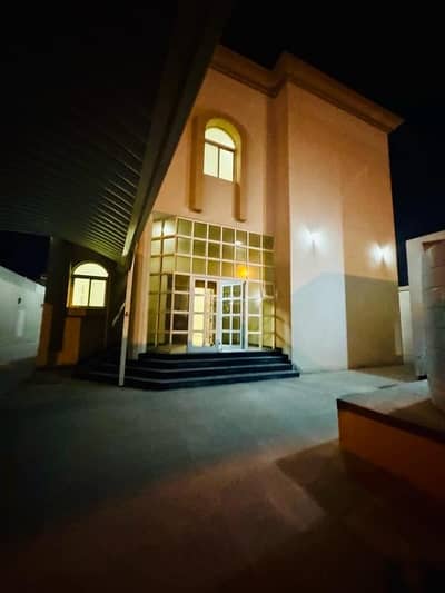 12 Bedroom Villa for Rent in Al Wakrah, Al Wakrah - 12 Bedrooms Villa For Rent Al Wakrah