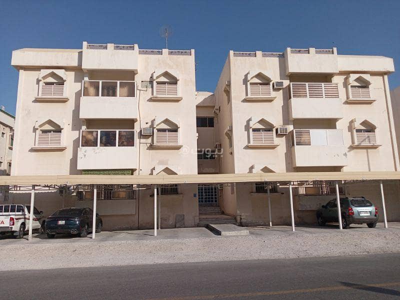4 Bedrooms Apartment For Rent in Al Wakrah