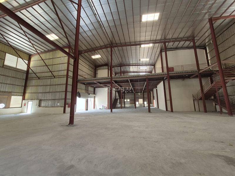 عقار تجاري للإيجار في الوكرة