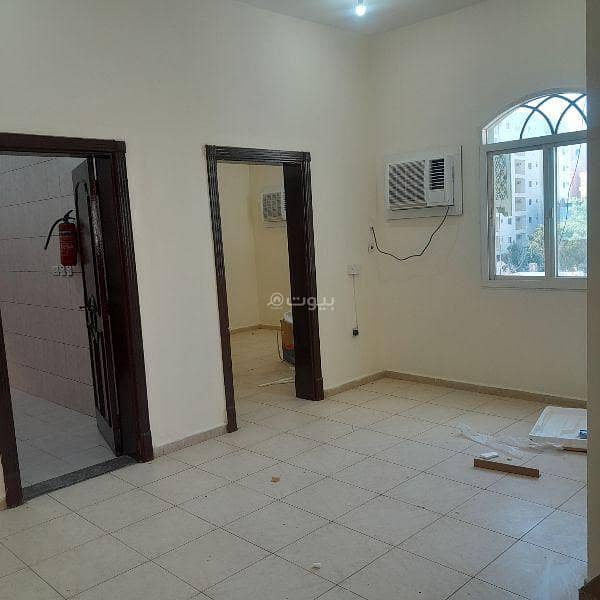 2 Bedrooms Apartment For Rent Al Mansoura, Doha