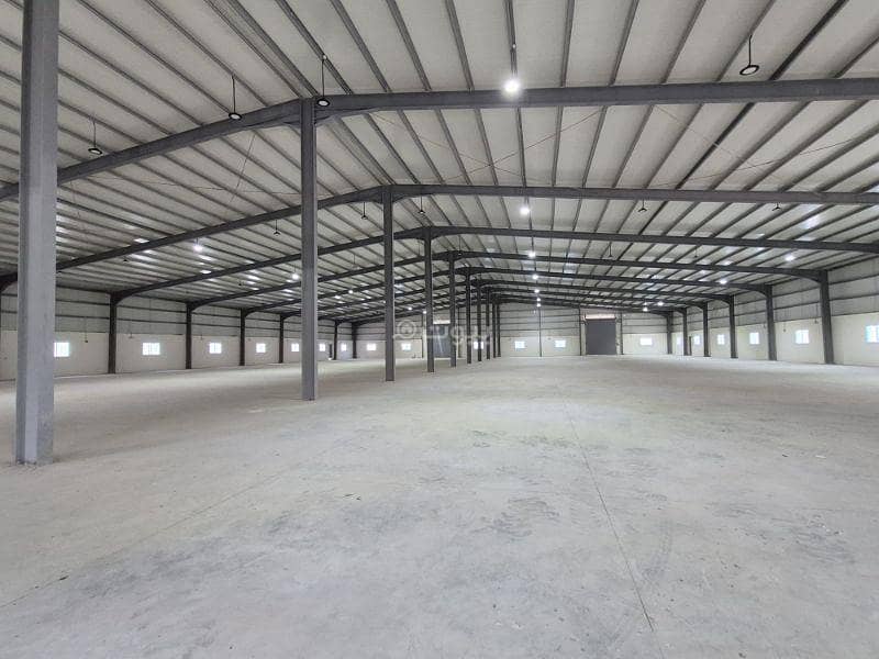 مساحة تجارية للإيجار في الوكرة