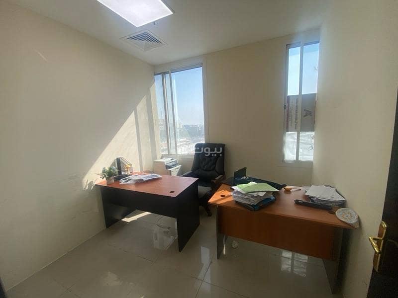 مساحة تجارية للإيجار في المنتزه، الدوحة مساحة تجارية للإيجار في المنتزه، الدوحة