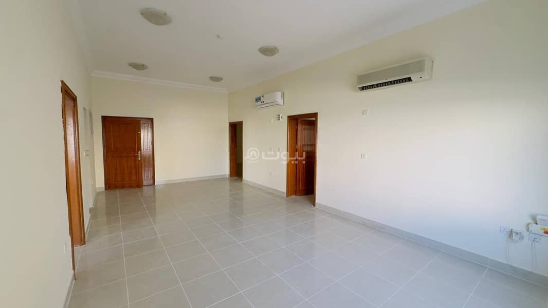 2 Bedrooms Apartment for Rent Al Muntazah, Doha