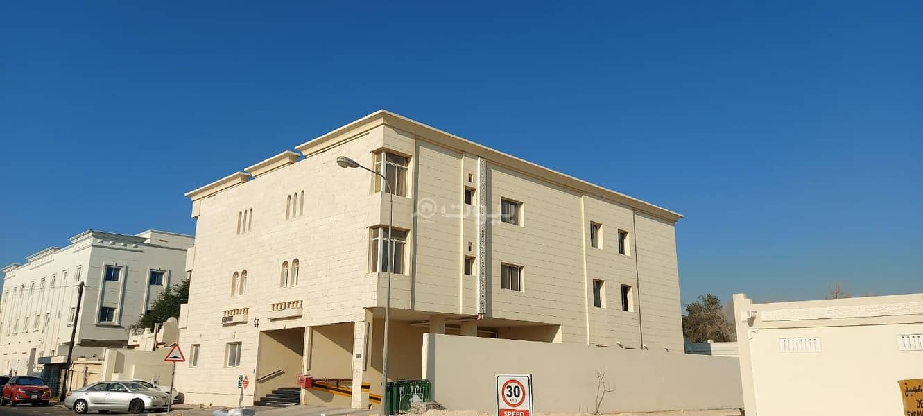 3 Bedrooms Apartment For Rent Fereej Kulaib, Doha