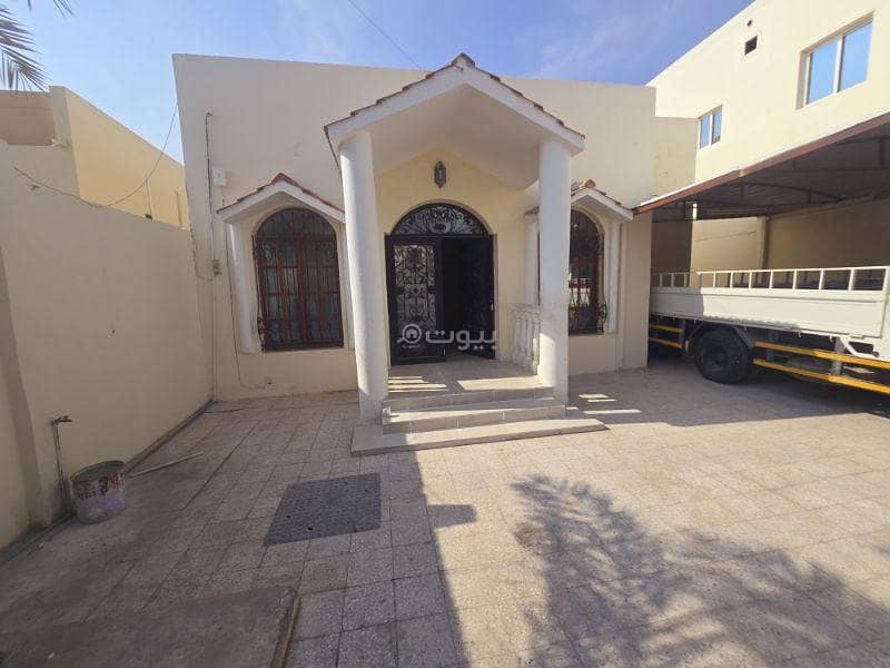 4 Bedrooms Villa For Rent New Slata, Doha