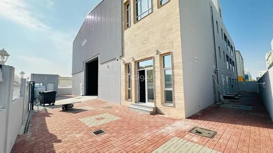 عقارات تجارية اخرى  للايجار في الوكير، الوكرة - عقار تجاري للايجار في الوكير، الوكرة