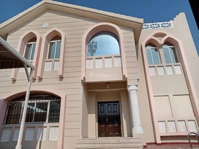 فیلا 6 غرف نوم للايجار في الدحيل، الدوحة - فيلا مكونة من 6 غرف نوم للإيجار في الدحيل، الدوحة