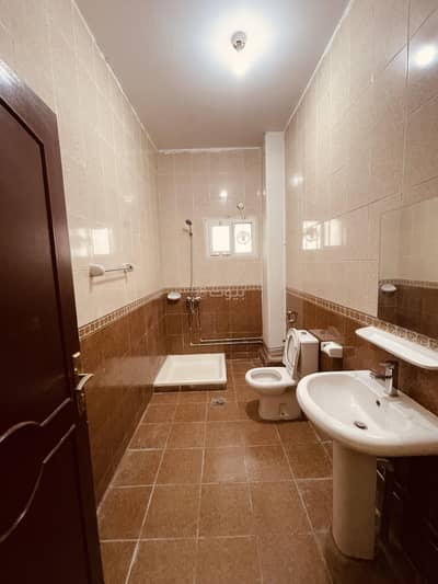 3 Bedroom Apartment for Rent in Al Wakrah, Al Wakrah - 2 bed 2 bath apartment available In wakra near Naseem