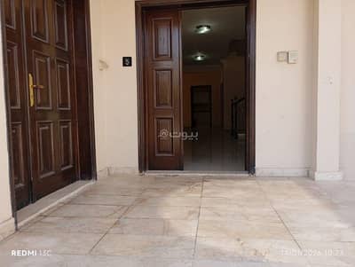 5 Bedroom Villa for Rent in Al Duhail, Doha - 5 Bedrooms Villa For Rent in Al Duhail, Doha