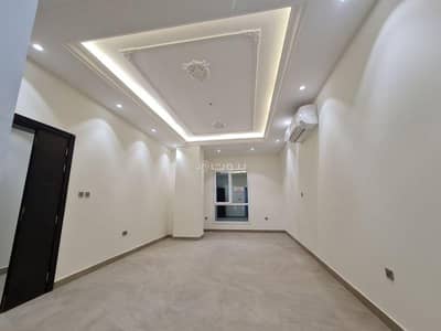 3 Bedroom Apartment for Rent in Al Nasr, Doha - 3 Bedrooms Apartment For Rent Al Nasr, Doha