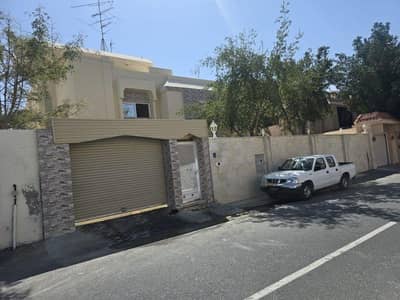 فیلا 5 غرف نوم للايجار في النعيجة، الدوحة - فيلا مكونة من 5 غرف نوم للإيجار في نُعَيْجَة، الدوحة