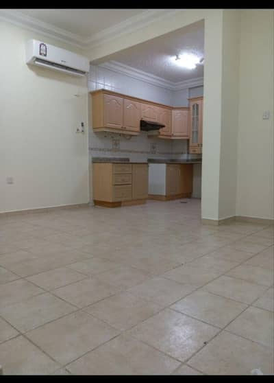 فلیٹ 2 غرفة نوم للايجار في مطار الدوحة، الدوحة - شقة من غرفتي نوم للإيجار في مطار الدوحة، الدوحة