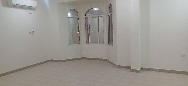 3 Bedroom Flat for Rent in Fereej Bin Omran, Doha - 3 Bedrooms Apartment For Rent Fereej Bin Omran, Doha