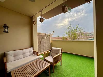 2 Bedroom Apartment for Sale in The Pearl-Qatar, Doha - 2 Bedrooms Apartment For Sale The Pearl-Qatar Doha