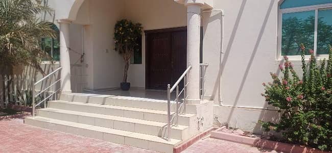 فیلا 4 غرف نوم للايجار في عين خالد، الدوحة - فيلا 4 غرف نوم للإيجار في عين خالد، الدوحة