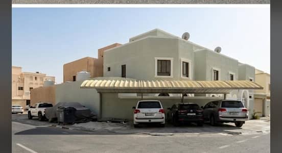9 Bedroom Villa for Sale in Umm Salal, Umm Salal - 9 Bedrooms Villa For Sale in Umm Salal