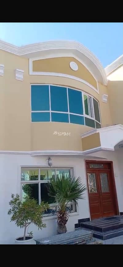 6 Bedroom Villa for Rent in Ain Khaled, Doha - 6 Bedrooms Villas For Rent Ain Khaled, Doha