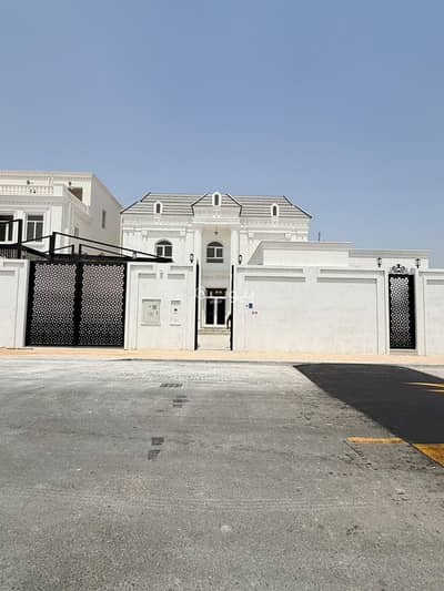 8 Bedroom Villa for Sale in Umm Salal, Umm Salal - 8 Bedrooms Villas For Sale in Umm Salal