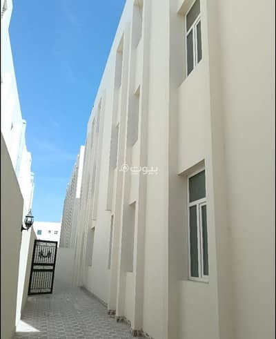 جراج للبيع في المدينة الصناعية، الدوحة - كراج بمساحة ١٨٠٠ متر مربع للبيع في المنطقة الصناعية، الدوحة جراج للبيع في المدينة الصناعية، الدوحة - كراج بمساحة ١٨٠٠ متر مربع للبيع في المنطقة الصناعية، الدوحة