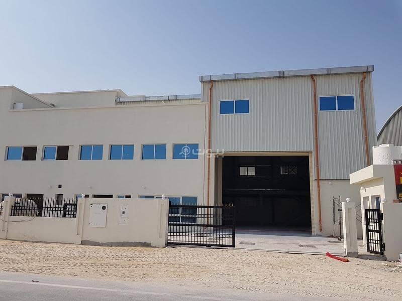 مكتب للتأجير الوكرة، الوقير